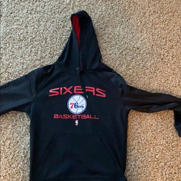 76ers sweatshirt